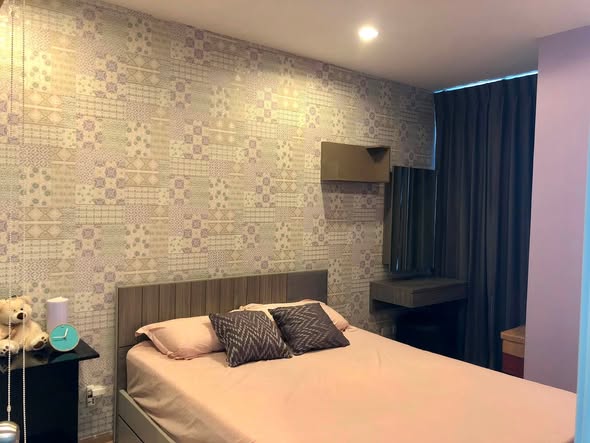 bedroom of Ideo Wutthakat