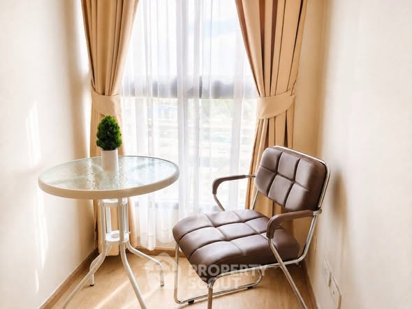 room interior of Ideo Wutthakat