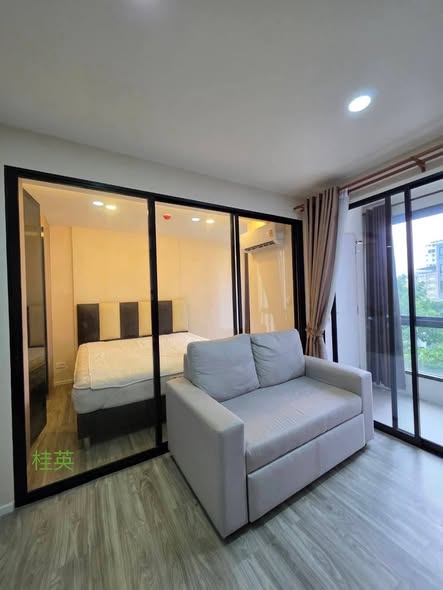 bedroom and room interior of IKON SUKHUMVIT 77 CONDOMINIUM