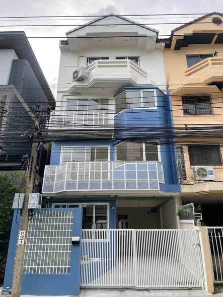 รับรีโนเวทบ้าน
