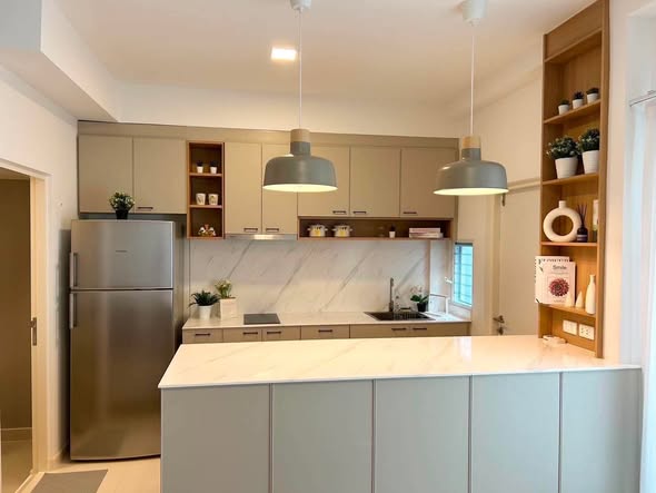 bathroom and kitchen of indy 2 Bangna-Ramkhamhaeng 2