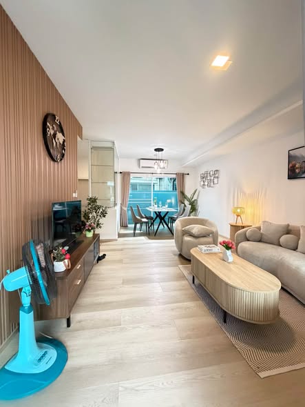 living room of Indy 4 Bangna Km.7