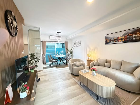 living room of Indy 4 Bangna Km.7