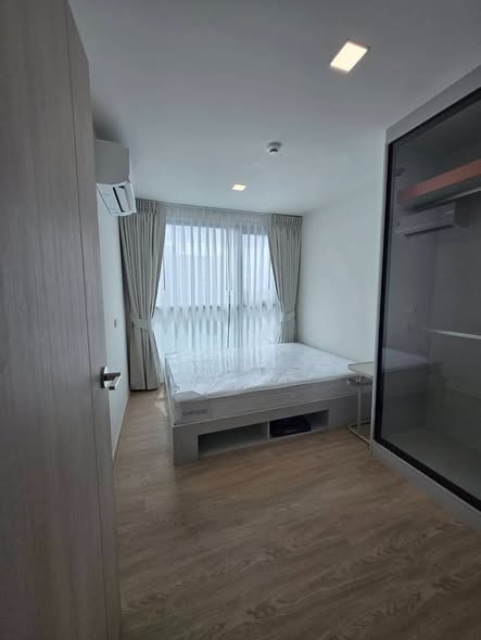 bedroom and room interior of Kave Luminous Bangmod