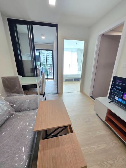 bedroom and room interior of Kave Luminous Bangmod