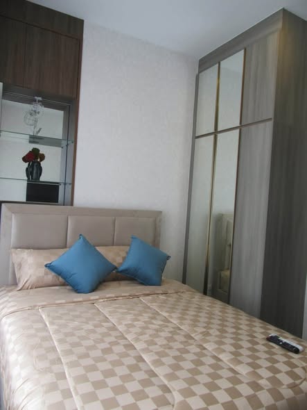 bedroom of Knightsbridge Kaset Society