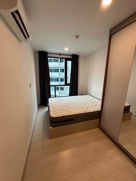 bedroom of KnightsBridge Phaholyothin Interchange
