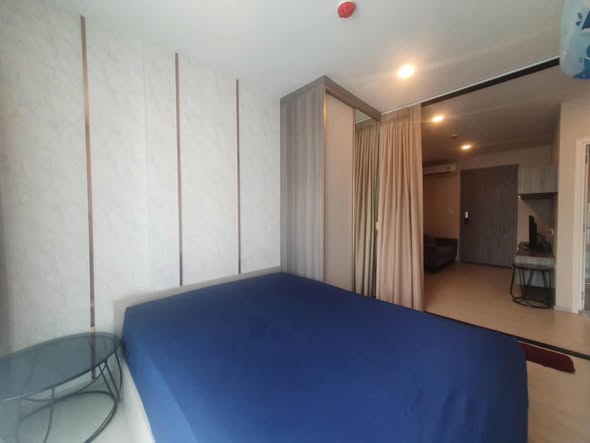bedroom of KnightsBridge Phaholyothin Interchange