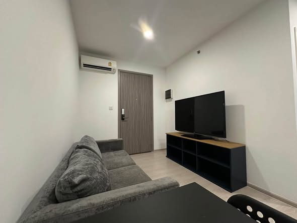 bedroom of KnightsBridge Phaholyothin Interchange
