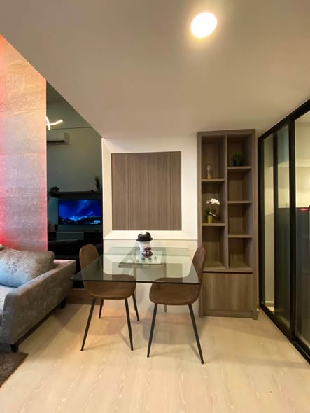 living room and room interior of KnightsBridge Phaholyothin Interchange