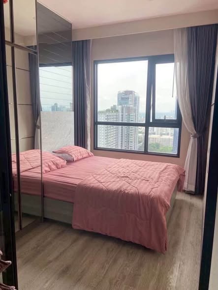 bedroom of KnightsBridge Prime Onnut