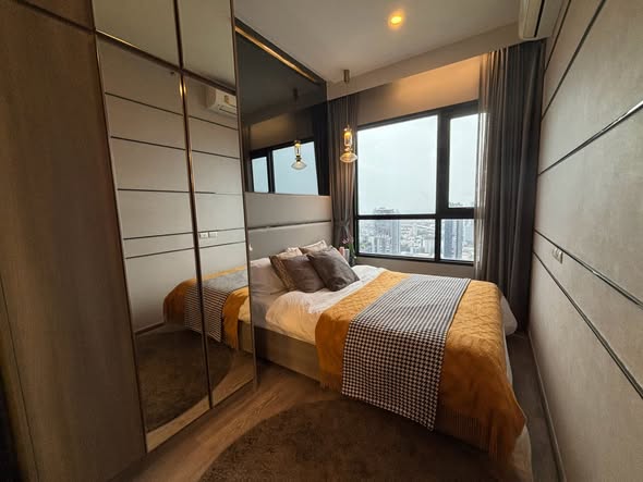 bedroom of KnightsBridge Prime Onnut