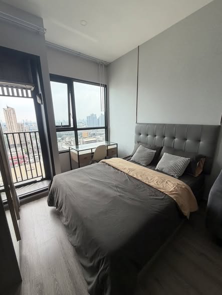 bedroom of KnightsBridge Prime Onnut