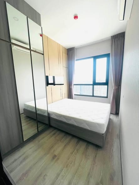 bedroom and room interior of KnightsBridge Prime Onnut