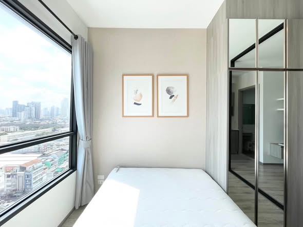 bedroom and room interior of KnightsBridge Prime Onnut