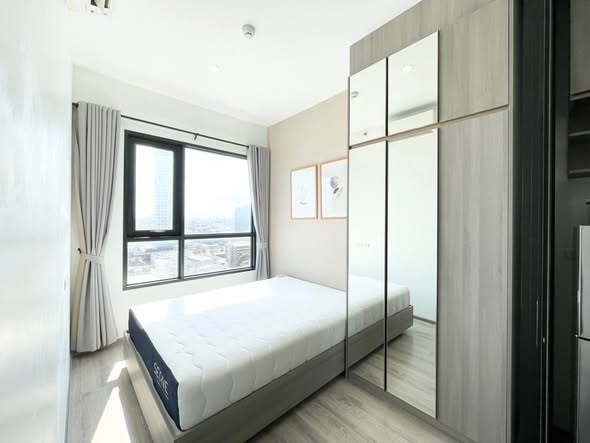 bedroom and room interior of KnightsBridge Prime Onnut