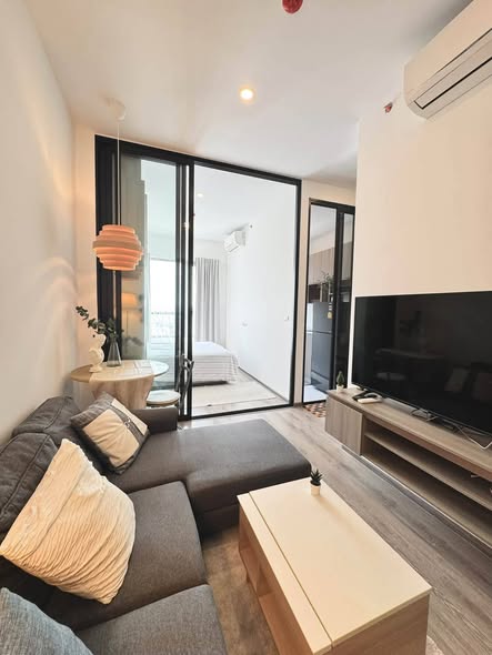 living room of KnightsBridge Prime Onnut