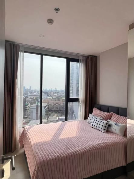 bedroom of KnightsBridge Prime Sathon
