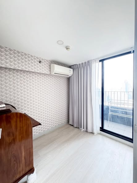 bedroom of KnightsBridge Prime Sathon