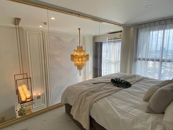 bedroom of KnightsBridge Prime Sathon