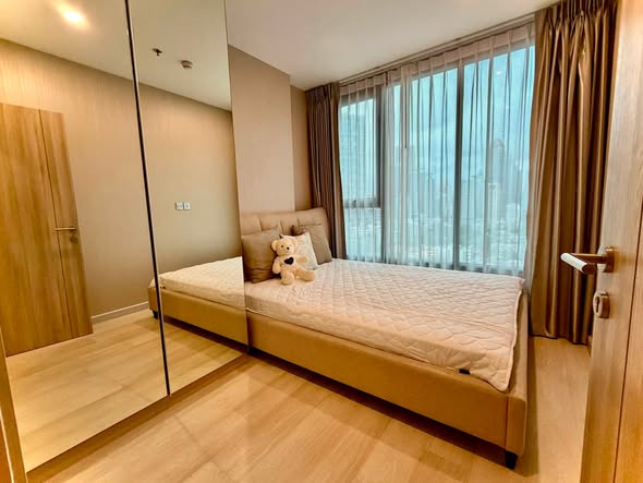 bedroom and room interior of KnightsBridge Prime Sathon