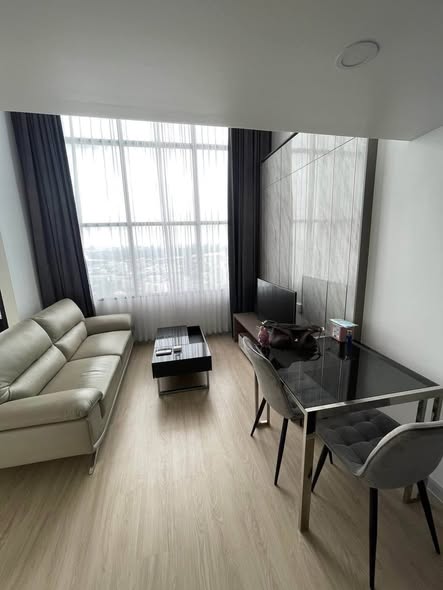 living room of KnightsBridge Prime Sathon