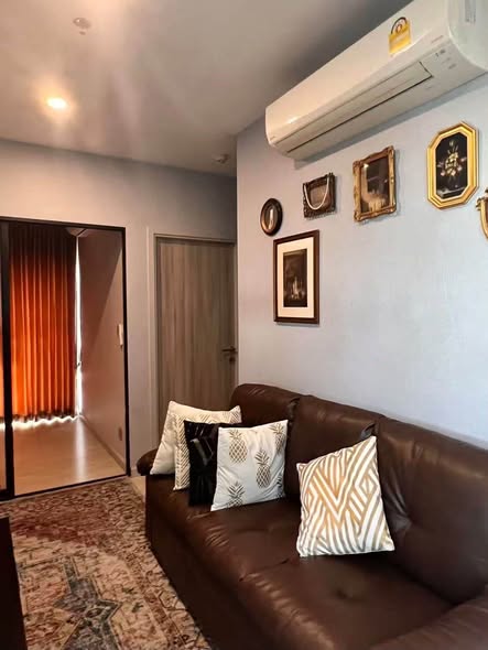 living room of KnightsBridge Prime Sathon