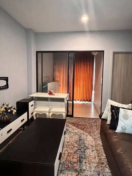 living room and bedroom and room interior of KnightsBridge Prime Sathon