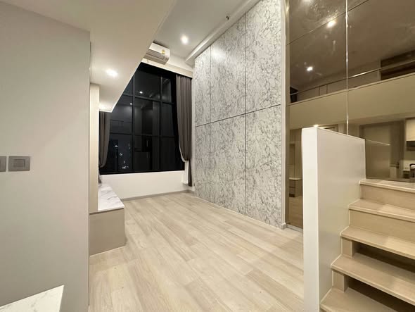 room interior of KnightsBridge Prime Sathon