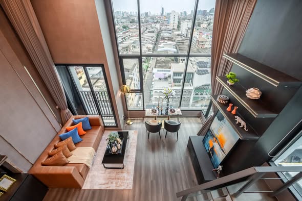 living room of KnightsBridge Space Rama9