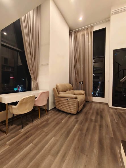 living room of KnightsBridge Space Rama9