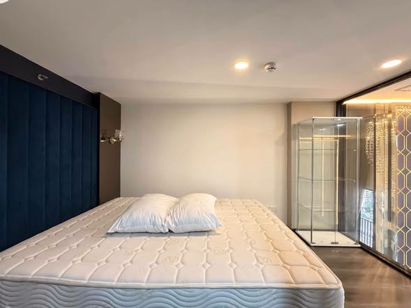 bedroom of KnightsBridge Space Ratchayothin