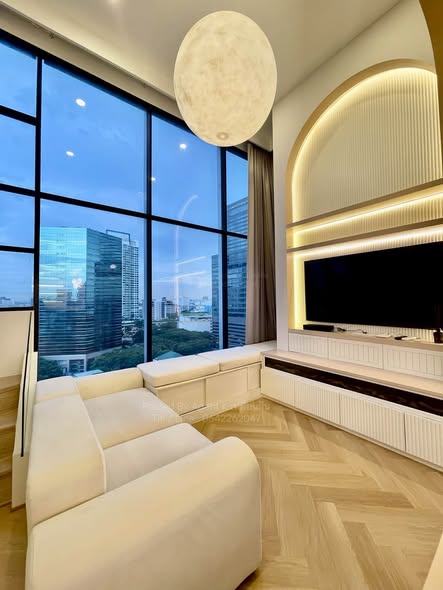 bedroom and living room of KnightsBridge Space Ratchayothin