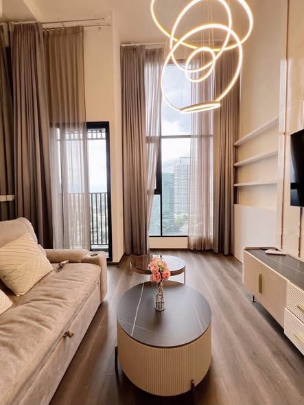 bedroom and living room of KnightsBridge Space Ratchayothin
