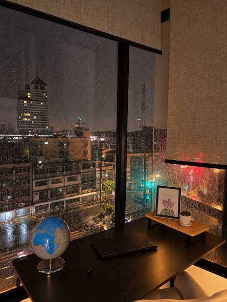 KnightsBridge Space Sukhumvit-Rama 4