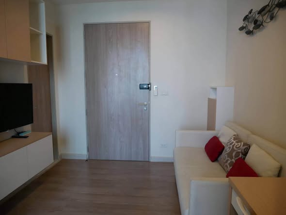 bedroom and room interior of KPN The Capital Condo