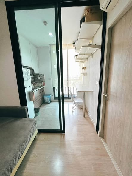 bedroom and room interior of KPN The Capital Condo