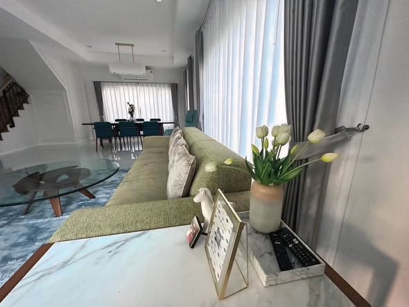living room of Laddarom Chatu Chot 15