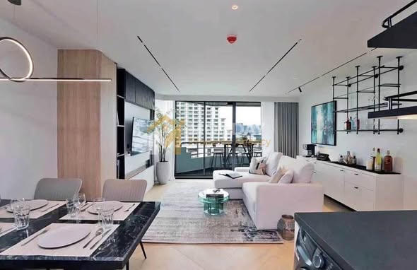 living room of Lake Avenue Condominium