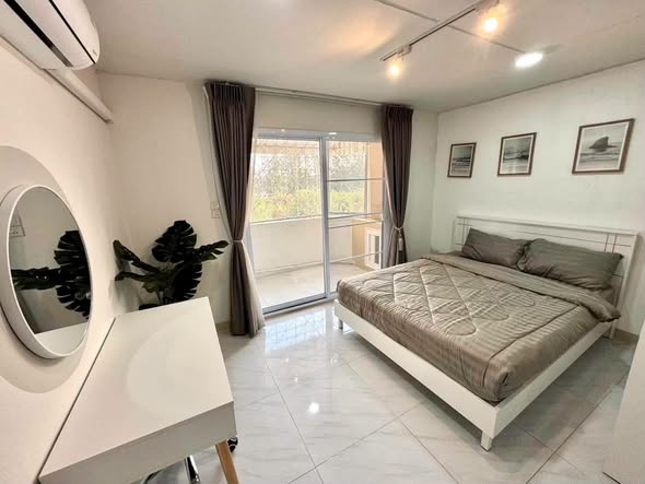 bedroom of Lanna Nakorn Condominium Building C ลานนานคร คอนโด เชียงใหม่