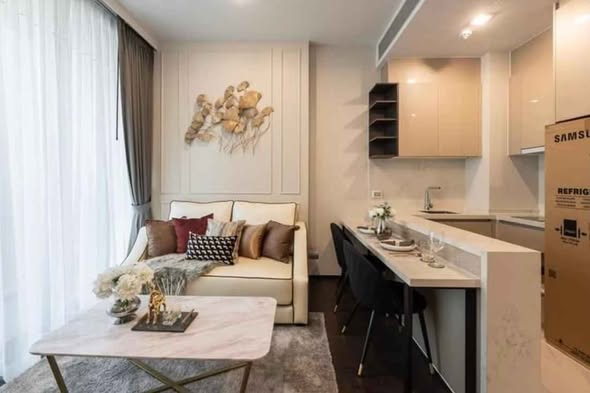 bedroom and bathroom of LAVIQ Sukhumvit 57