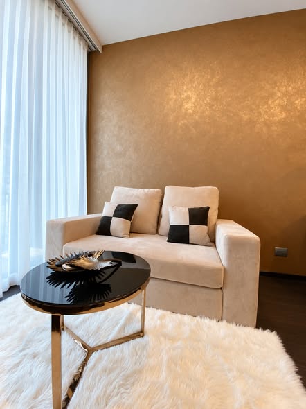 bedroom and living room of LAVIQ Sukhumvit 57