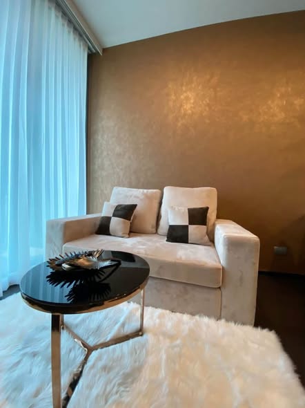 living room and bedroom of LAVIQ Sukhumvit 57