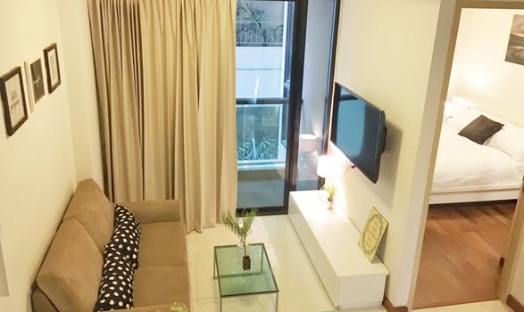 bedroom of Le Cote Thong Lo 8