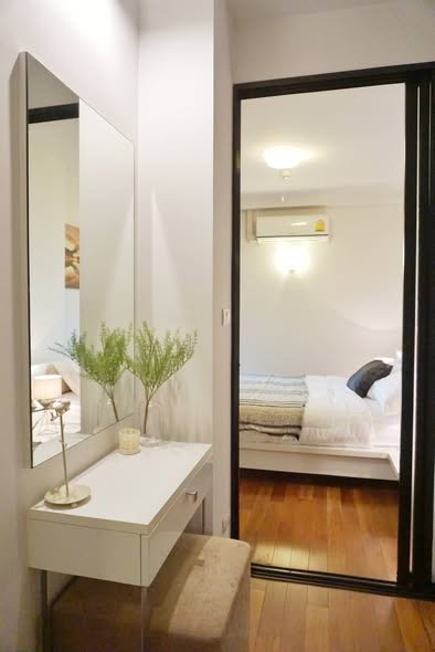 bedroom and room interior of Le Cote Thong Lo 8