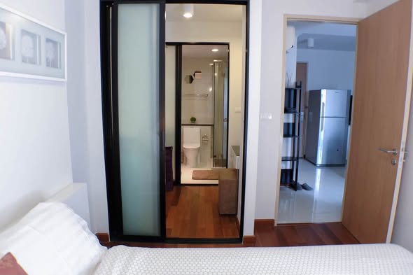 bedroom and room interior of Le Cote Thong Lo 8