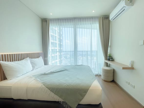 bedroom of Le Luk Condominium