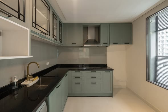 kitchen of Le Raffine