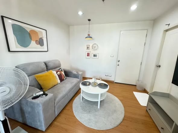 living room of Le Rich Condo