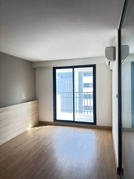 room interior of Level Bangna